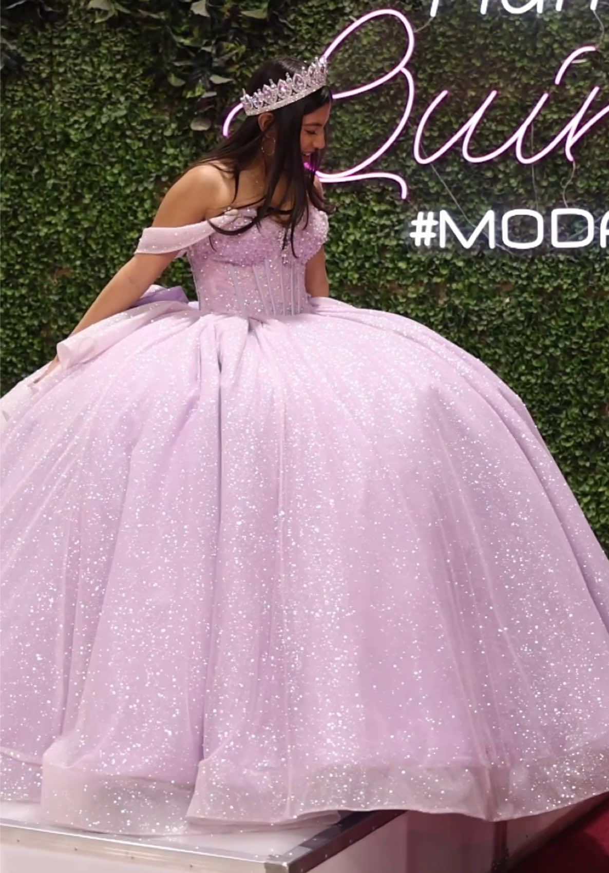 Watch FULL episode of #PlanningMyQuince on @Moda2000’s YouTube!✨💖 #Moda2000 #quince #quinceañera #dresses #shopping #quincedress #dressshopping 