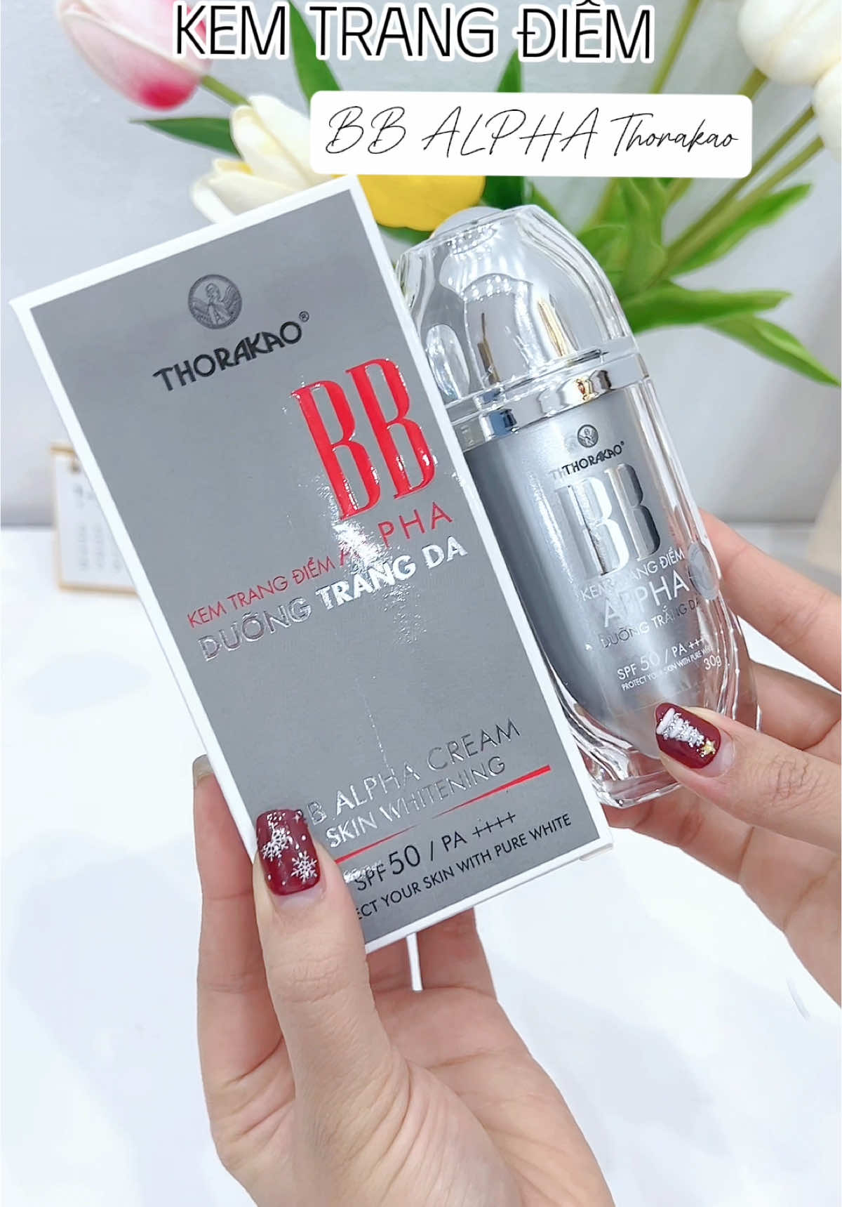 Thorakao thương hiệu nổi tiếng từ thời bà ngoại mình mà giờ vẫn đỉnh như ngày nào #thorakao #myphamthorakao #KemtrangđiểmBBAlpha #KemnềnThorakao #Kemtrangđiểmtrắngda #KemtrangdiemThorakao 