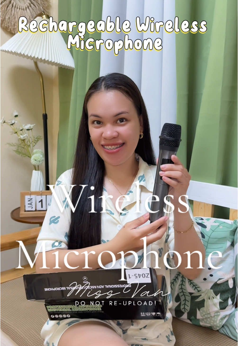 Karaoke is life talaga kapag nasa bahay kaya tara na at magkaraoke gamit itong rechargeable wireless mircrophone #karaoke #microphone #wirelessmicrophone #rechargeablemicrophone #karaoketiktok #microphonewireless #microphones 