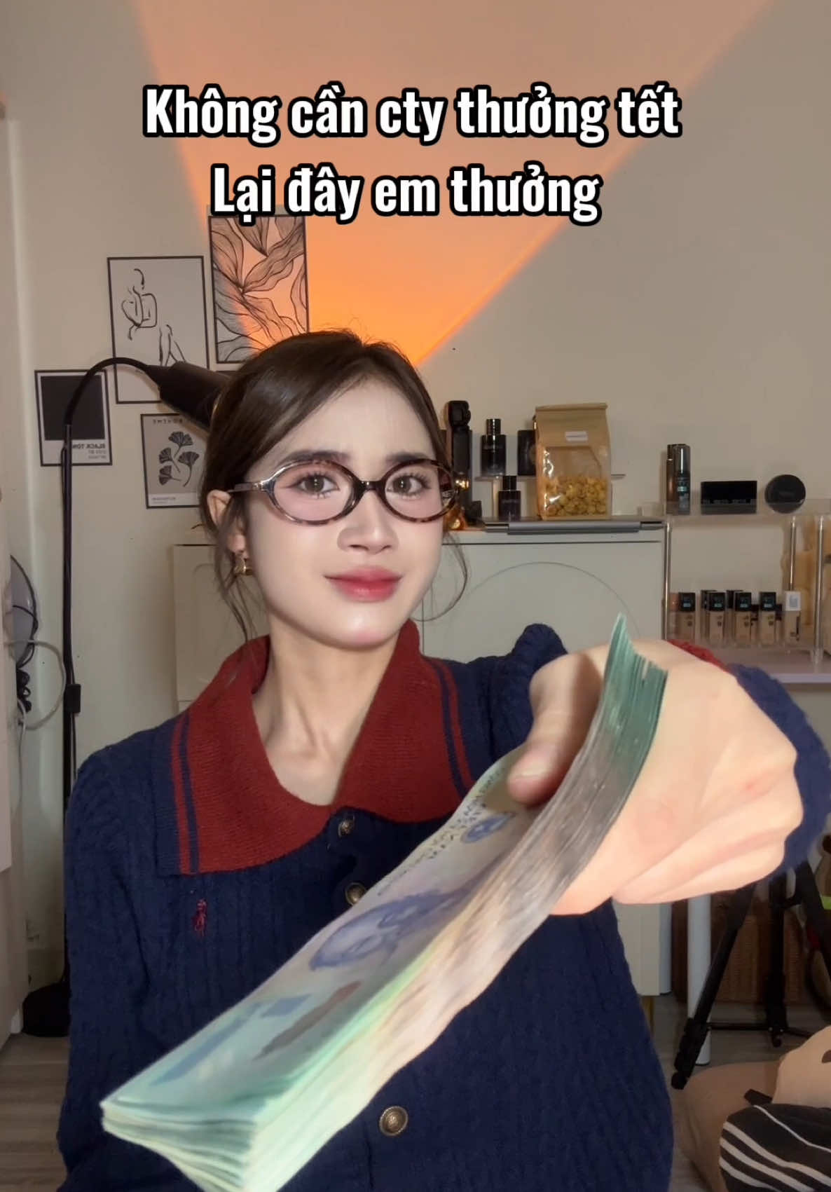 Em lo hết 😌 Đừng tiêu cực nữa tiêu tiền em đi #xh #trending #tiktoktrend #viral #haihuoc #haihuocvuinhon 