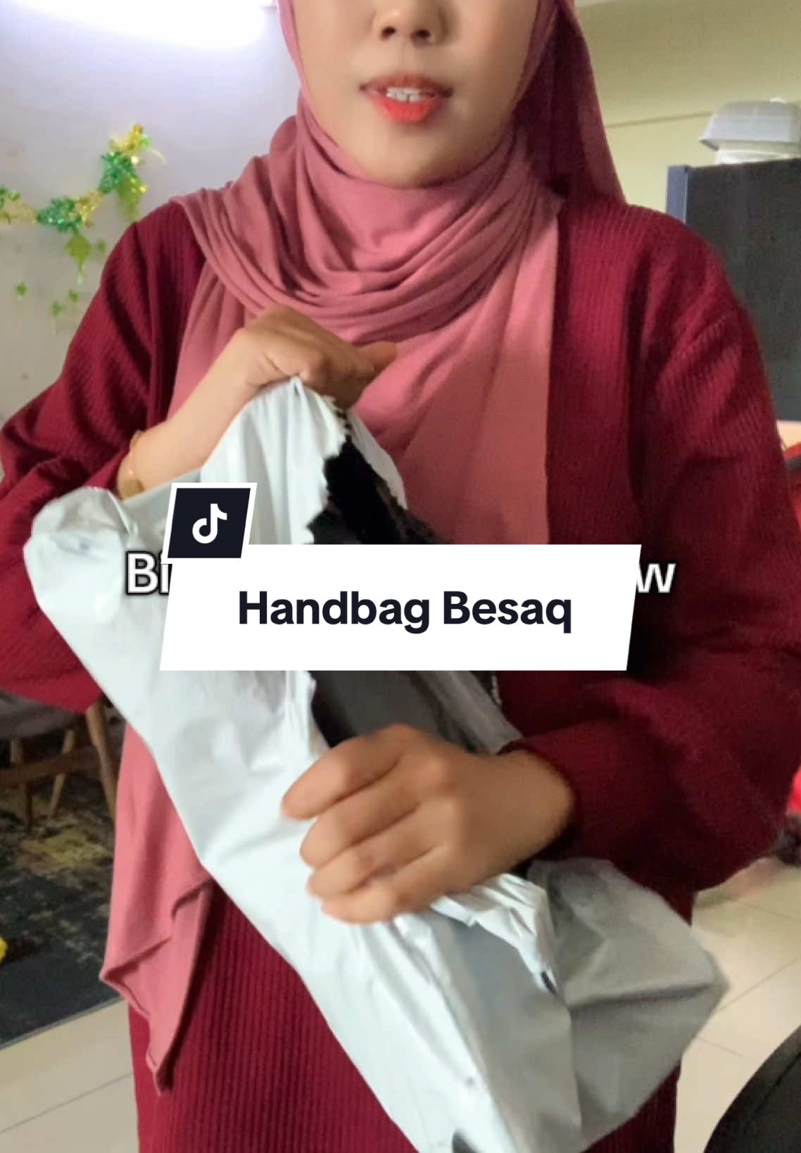 Memang luas dalam bag ni..boleh buh macam2 #handbag #handbagmurah #handbagwanita #handbagviral 