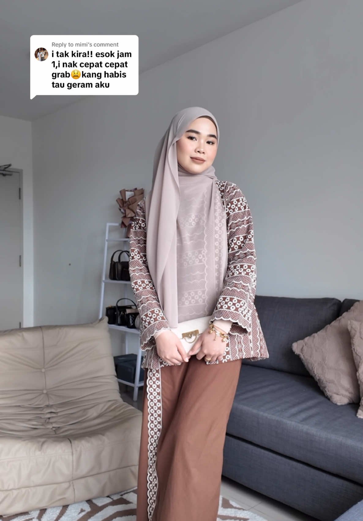 Replying to @mimi dah release, Nirmala kurung in rich brown  #fyp #nirmalakurung #haurabelle 