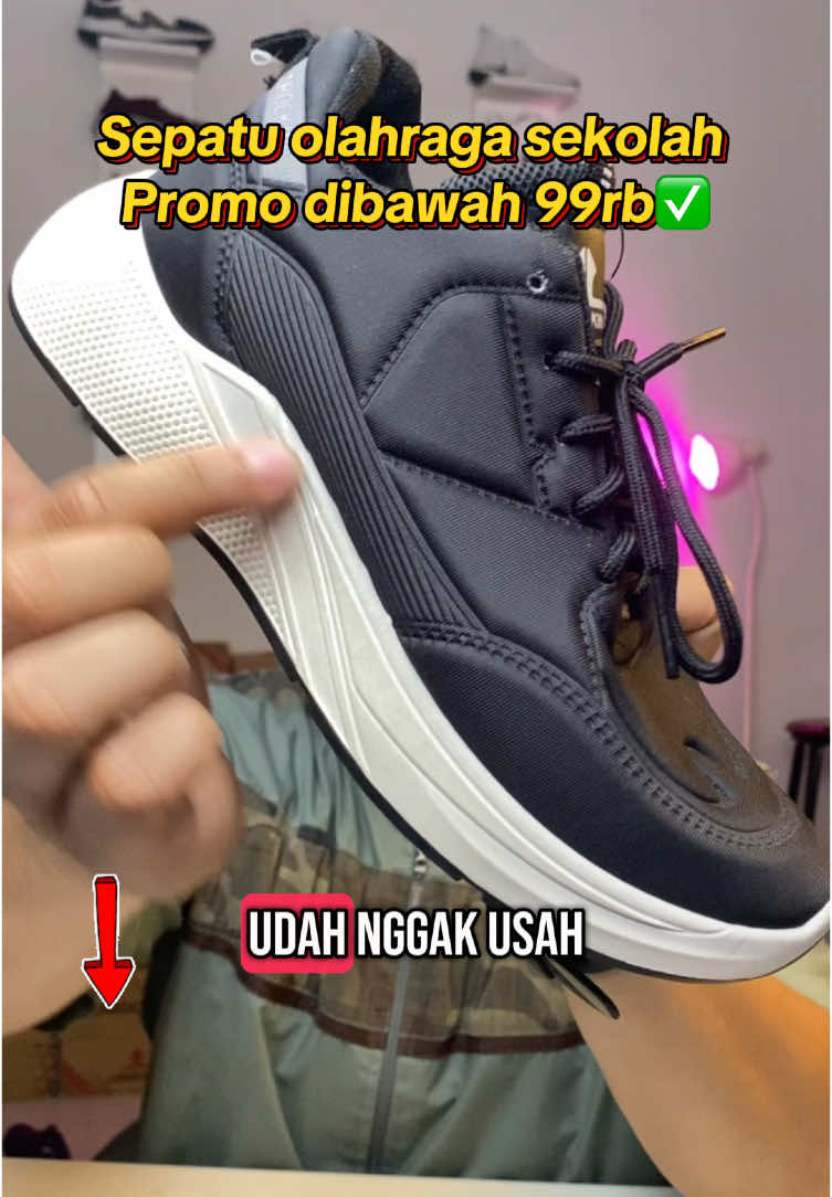 Stok ga banyakkk, buruan cekout #larocking #sepatularocking #larockingzavyrhitamputih #sepatusekolah 