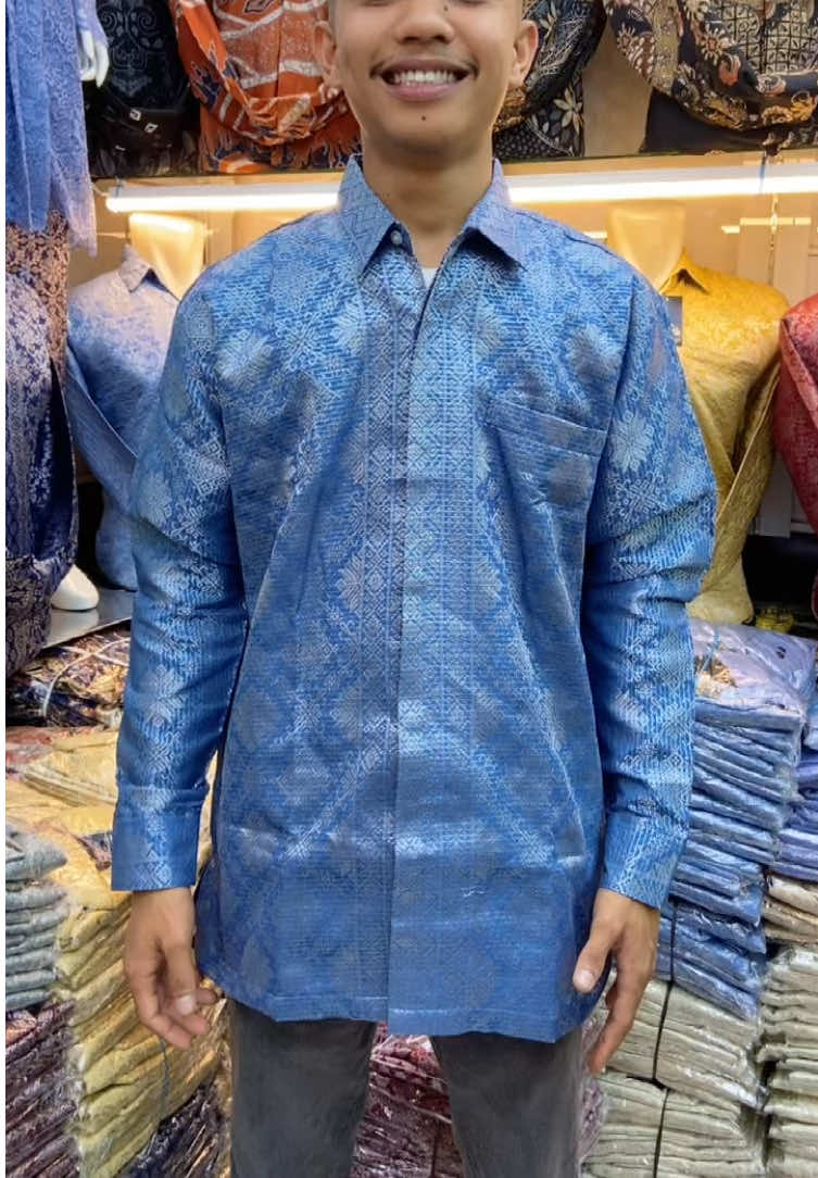 Kemeja songket (biru turkish) cocok untuk acara formal pesta dan lamaran 😍 #kemejasongket #songket #batik #tanahabang 