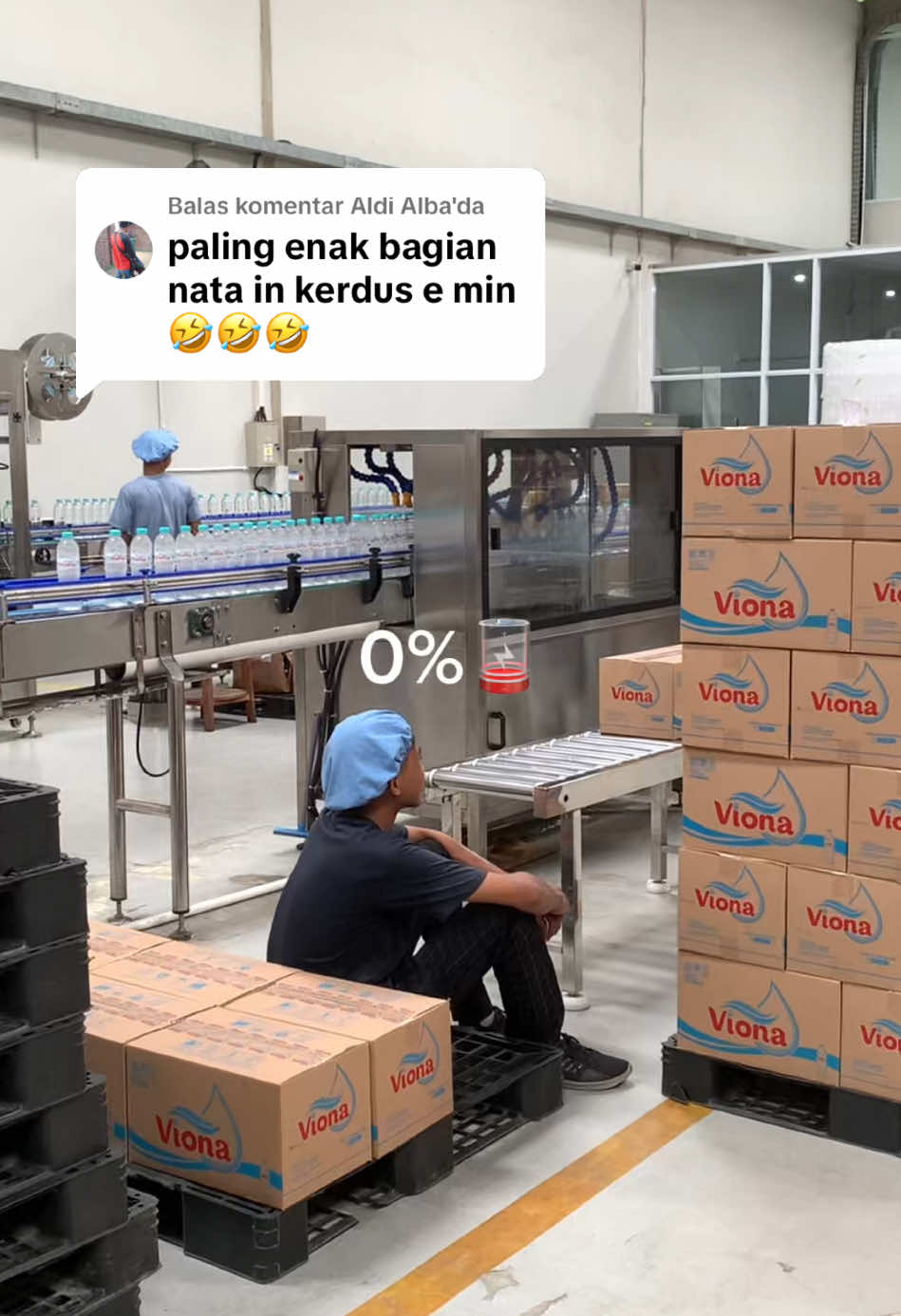 Membalas @Aldi Alba'da Mas akbar full senyum 🤣😭 #fyp #pabrik #vionawater #airmineral 