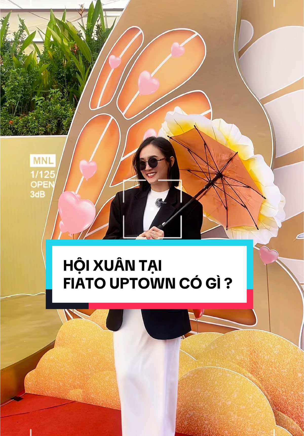 Fiato Uptown vừa qua tổ chức hội xuân tái hiện lại ngày tết truyền thống của người Việt Nam mỗi khi tết đến xuân về, nào là gói bánh chưng, thầy đồ cho chữ, bầu cua cá ngựa hay kêu loto làm Quỳnh nôn tới tết quá đi. Giờ thì cùng Quỳnh khám phá xem tại Hội Xuân lần này, Fiato Uptown sẽ có gì nhé! #fiatouptown #thanglongreal 
