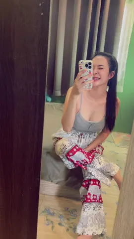 18w👧#อายุ32แต่สมองยังเด็กอยู่🤣🤣 #เป็นผู้หญิงติ๊งต๊อง😁 #ยิ้มเก่ง😊 