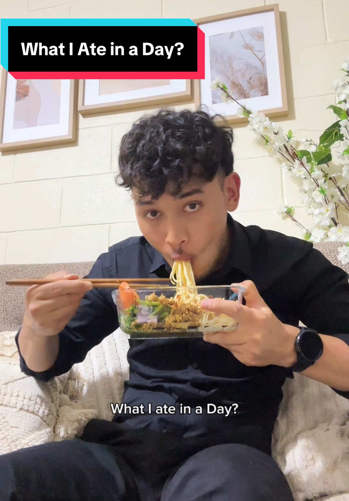 What I ate in a day? Following a diet plan by @Drishti Sindhi I still get to eat my personal favourite food which I really like about this journey. . #diet #dietplan #adayinmylife #subashblon #subash #subashblonvlogs #subashinaustralia #nepalivlog #subashbloninaustralia #nepalitiktok #whatiateinaday #whatieatinaday #mealprep 