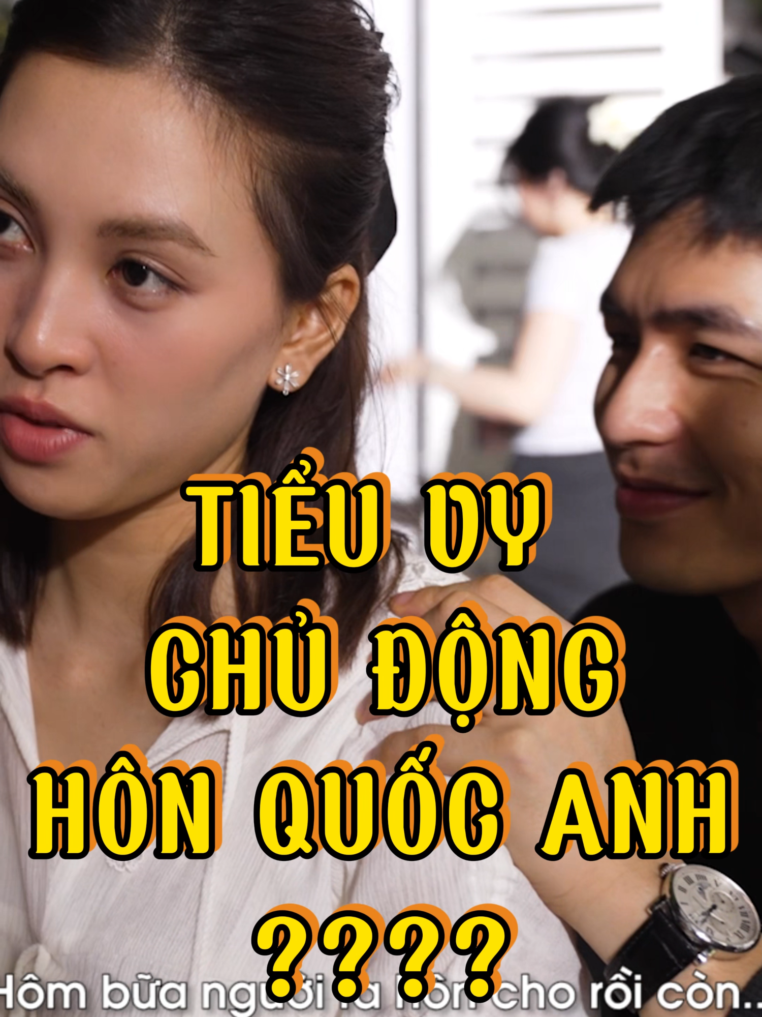 Tiểu Vy chia sẻ Hôn Quốc Anh quá trời.... Không biết có phim giả tình thật không ta >< !! Cùng hóng cặp đôi này nha, đẹp đôi quá trời. BỘ TỨ BÁO THỦ của Trấn Thành sẽ có mặt ngoài rạp ngay mùng 1 TẾT nha #rarapxemgi #botubaothu #tranthanh #bo4baothu #phimtet2025 #tieuvy #quocanh