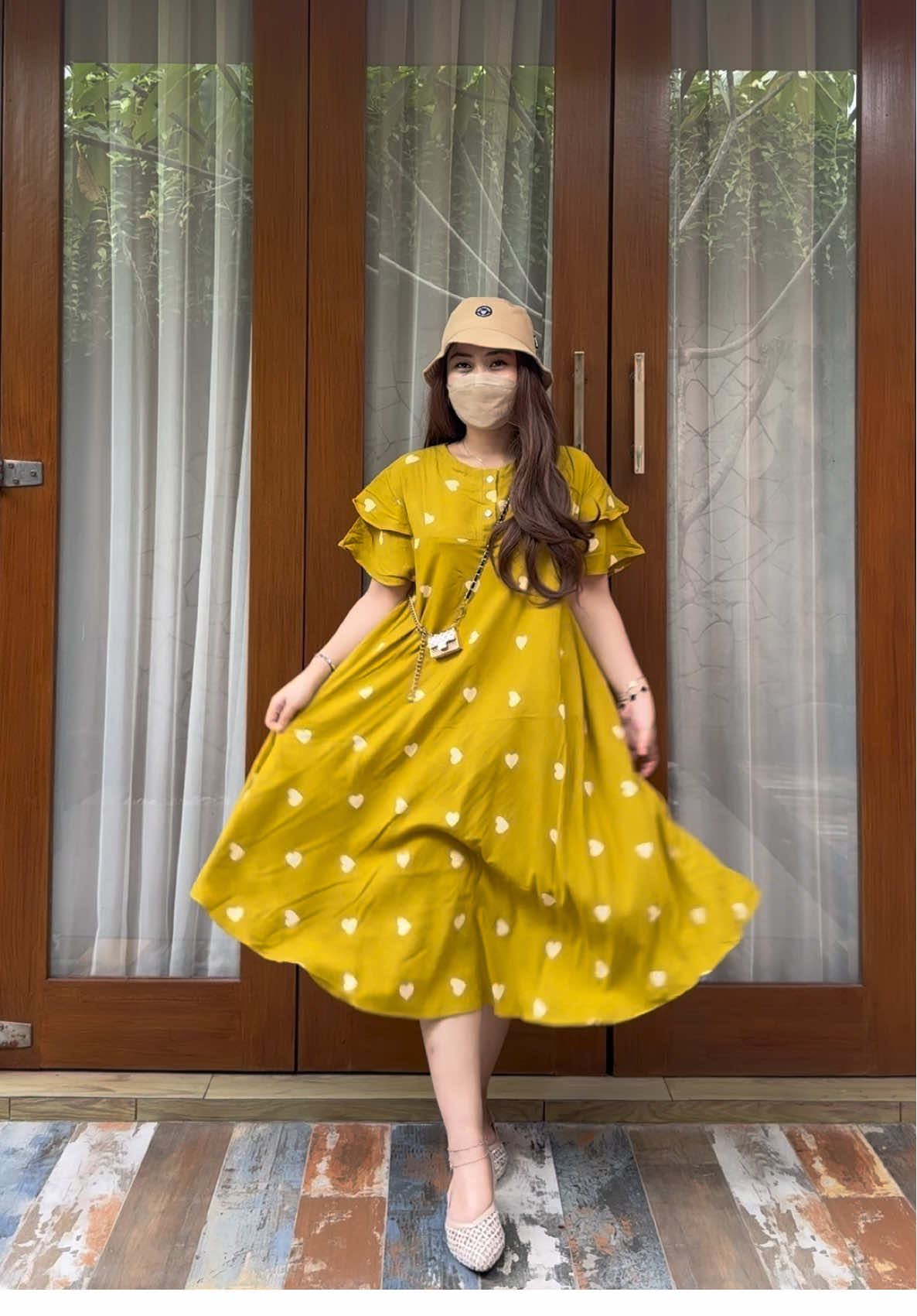 Daster klok lengan susun dipakai super cantik😍 Ld120 Pb110 BB 40-85kg an🥰 #daster #dasterviral #fyp #fypage #viral #viralvideo #sound #gamis #oneset #makeup #OOTD #dasterklok #jogja #promo #luvema 