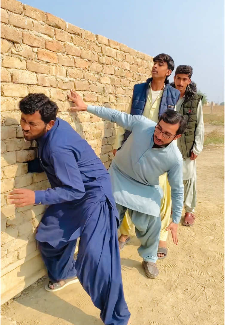 Pakore chori karne ka anjam😫#teamshafqat#funny#fyp#foryou #comedy #usa_tiktok #shahzadayub#treading #creazyproduction #zamzamelectronics 