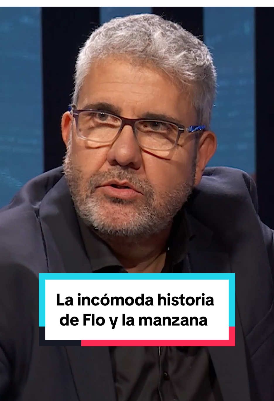 La incómoda historia de @FLOrentino Fernández y la manzana 🍏 Amenazó a @danimartinezweb con ella, y acabó comiéndosela alguien muy inesperado 😬 #MartínezyHermanos