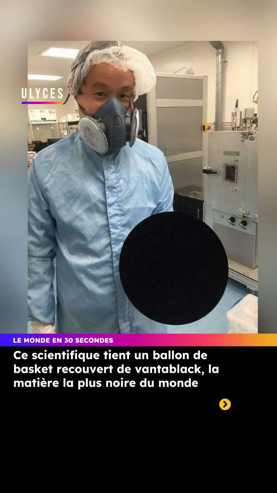 🗞️ Ce scientifique tient un ballon de basket recouvert de vantablack, la matière la plus noire du monde. 🎥 Première mondiale : dans une salle d’audience de Floride, un juge équipé d’un casque de réalité virtuelle examine la reconstitution en 3D d’un crime en plein procès. Cette technologie immersive révolutionne la manière de présenter les preuves, rendant les débats judiciaires plus visuels et percutants. Crédit : Trial Network 🗞️ Le Qatar annonce que le cessez-le-feu à Gaza débutera dimanche, avec la libération de 33 otages prévue dans la première phase. Cet accord, qualifié d’historique, pourrait marquer un tournant dans le conflit. Source : BBC 🚨 Malgré l’annonce d’un cessez-le-feu, les bombardements israéliens se poursuivent à Gaza, tandis que des roquettes du Hamas frappent le sud d’Israël. Une trêve encore fragile dans un climat de tensions extrêmes. Source : Le Monde ❌ Israël accuse le Hamas de contester des points clés de l’accord de cessez-le-feu. En réponse, le Premier ministre Benjamin Netanyahou a annulé une réunion cruciale, laissant planer l’incertitude sur une paix immédiate. Source : BFMTV 👥 Des soldats nord-coréens capturés en Ukraine auraient cru participer à un exercice militaire, selon une vidéo partagée par Volodymyr Zelensky. Certains prisonniers affirment vouloir rester en Ukraine, révélant une facette tragique de leur déploiement. Crédit : Volodymyr Zelensky 🇺🇸 Joe Biden critique la concentration excessive du pouvoir aux États-Unis, tandis que de nombreux PDG américains boudent le Forum de Davos pour assister à l’investiture de Donald Trump. Une fracture entre élite économique et politique se profile. Source : Challenges 🇻🇪 Le président vénézuélien Nicolás Maduro propose une invasion de Porto Rico pour « libérer » l’île de l’emprise américaine, une déclaration qui exacerbe les tensions entre Caracas et Washington. Source : Newsweek 📱 La Chine célèbre l’arrivée massive des utilisateurs américains sur Red Note, vue comme une opportunité d’échange culturel, après la montée des critiques envers TikTok aux États-Unis. Source : Reuters 💡 Le Salvador annonce qu’il couvrira les factures d’eau et d’électricité pour 95 % de sa population ce mois-ci, une initiative inédite visant à alléger le fardeau économique des ménages. Crédit : gouvernement du Salvador 🗞️ La chef des pompiers de Los Angeles aurait initialement refusé de mobiliser les 1 000 pompiers disponibles lors de l’incendie de Pacific Palisades, suscitant des critiques sur la gestion de la catastrophe. Source : Los Angeles Times 🇿🇦 Soixante corps ont été extraits en deux jours d’une mine d’or désaffectée en Afrique du Sud. Cette tragédie met en lumière les conditions précaires des fouilles illégales dans le pays. Source : BFMTV ⚠️ Du plomb et du cadmium ont été détectés dans certaines poudres protéinées biologiques, remettant en question la qualité de produits souvent associés à une alimentation saine. Source : Journal de Montréal 🍠 Des potimarrons bio, vendus dans toute la France, sont rappelés pour cause de taux excessifs de pesticides, un scandale qui ternit l’image des produits étiquetés biologiques. Source : Ouest-France 🗞️ La famille Le Pen interdit à Dieudonné et Alain Soral de participer aux obsèques publiques de Jean-Marie Le Pen, marquant une rupture publique avec des figures controversées. Source : 20 Minutes 🐐 Un homme arrêté à Lyon torturait un bouc en pleine rue, affirmant vouloir le cuisiner. Une scène choquante qui a mobilisé la police et des associations de protection animale. Source : Actu .fr 🥊 Conor McGregor fait face à une nouvelle accusation d’agression s3xuelle, alimentant les polémiques autour de l’ancienne star de l’UFC, déjà sous le feu des critiques. Source : The New York Times 🏆 Les Oscars 2025 pourraient être annulés pour la première fois en 96 ans par respect pour les victimes des récents incendies. Une décision sans précédent qui divise Hollywood. Source : Complex #sinformersurtiktok #information #actualite 