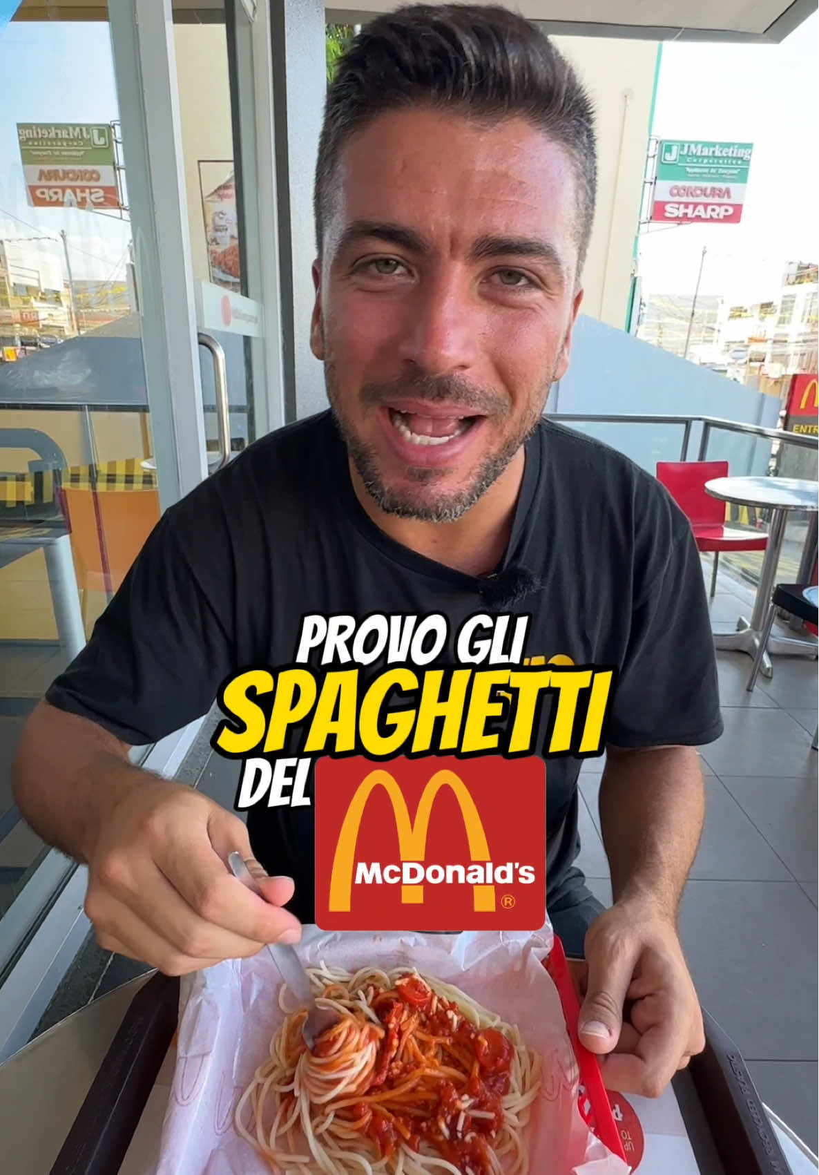 PROVO I MC SPAGHETTI DEL MCDONALD’S FILIPPINO 😱🍝🇵🇭 Sì, erano terribili. Italiani, scusate 🌈🇮🇹 #mcspaghetti #mcdonalds #mc #filippine #philippines #palawan #puertoprincesa 