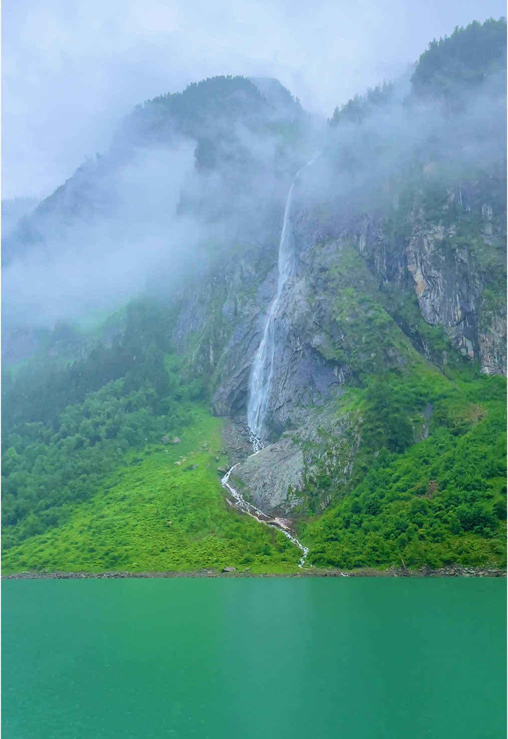 Waterfalls everywhere #🇦🇹 #austria #tirol #nature #mountains