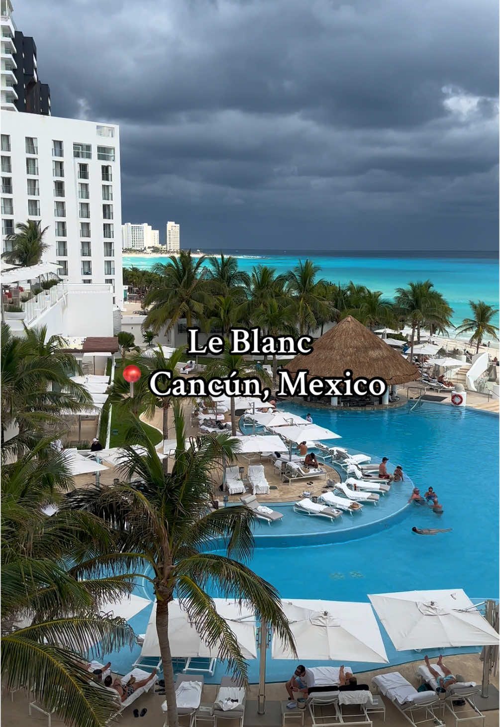 The best 5 star adults only resort located on the hotel strip in 📍 Cancún, Mexico #mexico🇲🇽 #allinclusive #resort #leblanc #cancun #traveltiktok #travel 