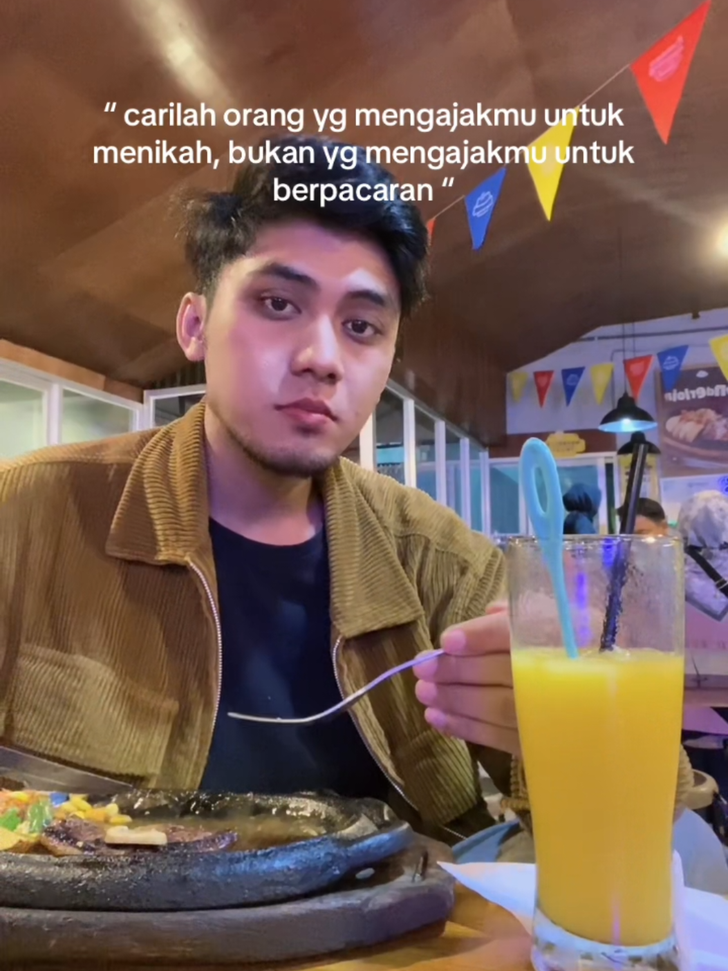 Ngajak itu ibadah jgn ngajak dosa Noted.