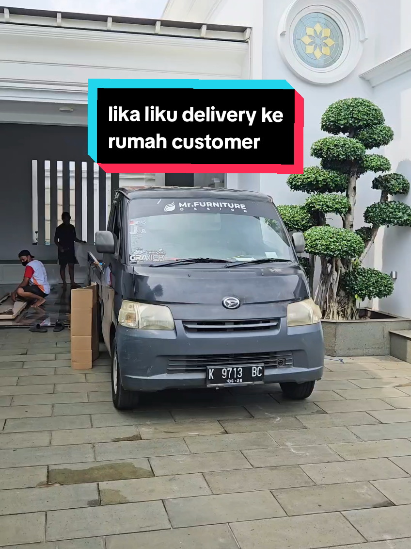 lika liku delivery ke rumah customer kita, terimakasih sudah mempercayakan Mr. Furniture Gallery untuk mengisi furniture interior dirumahnya yaaa.. dengan produk dari Mr. Furniture interior rumah kamu akan jadi terlihat lebih estetika, lebih mewah da lebih indah tentunya. jadi yuk langaung saja order di Mr. Furniture Gallery. #interiordesign #homedecor #fyp #foryou #furniture #furniturejepara #jepara #estetik #interior #mejatv #xyzabc #xyzbcafypシ 