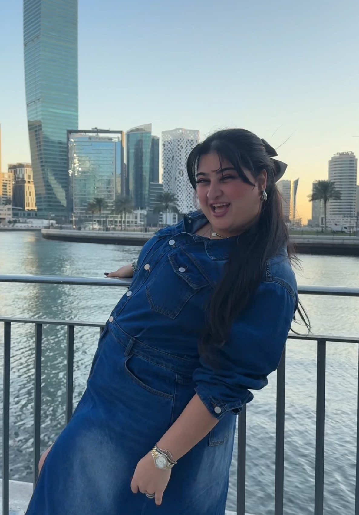 قد يكون الهدف قريب جداً منك لكن الخوف ما يجعله لا يأتيك أو يتأخر،، احتياجاتك ضعف و عدم يقين وقلة ثقة .. كن واضح بطلبك وممتن لله💚💛 #رشروش #selflove #ملهمة #حب #مؤثرة #alhamdulileh #plussize #plussizefashion #plussizemodel #ثقة #bodypositivity #fyp #سمينة #style #inspiration #وعي 