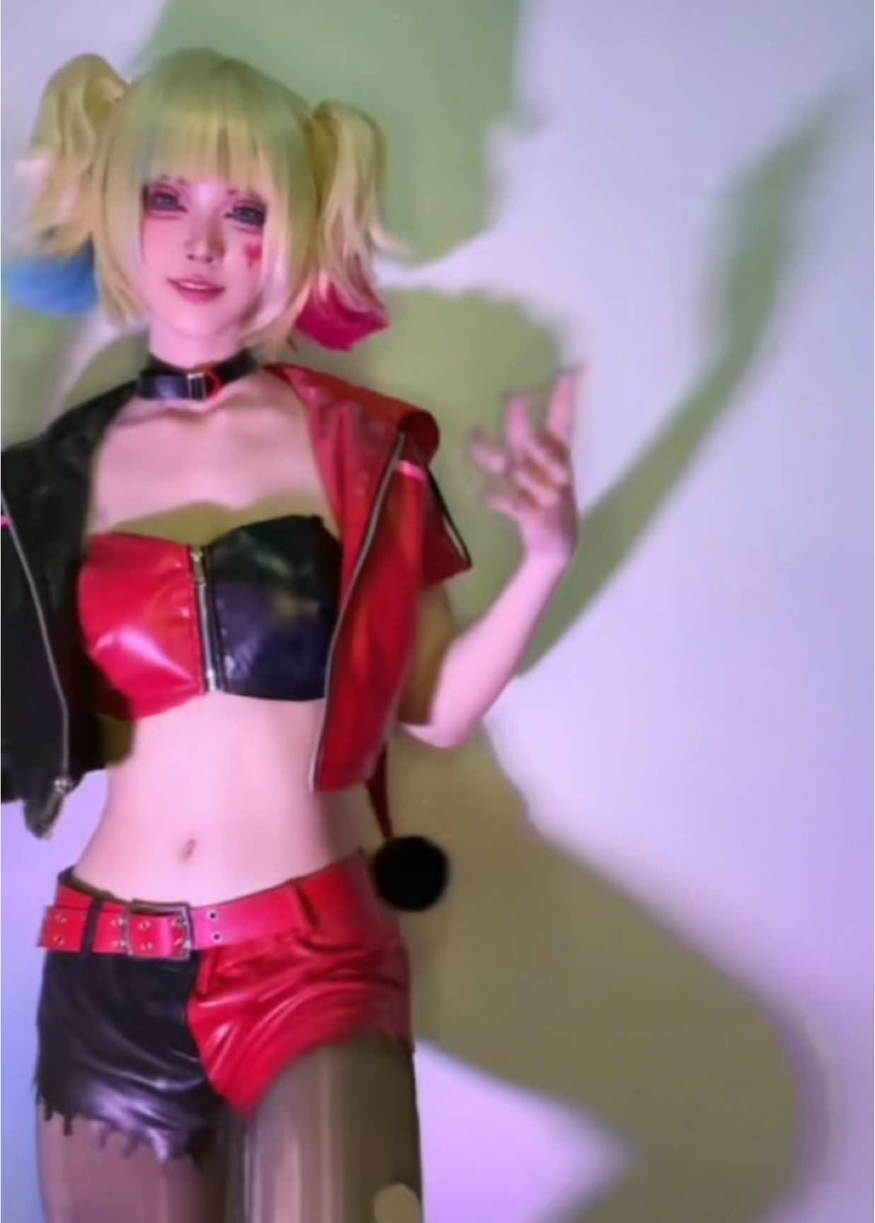 เอาร่างกายเข้าโคสเฟรนแล้วค่ะะ🫠🫠#pfyツ #fyp #cosplay #harleyquinn #harleyquinncosplay 