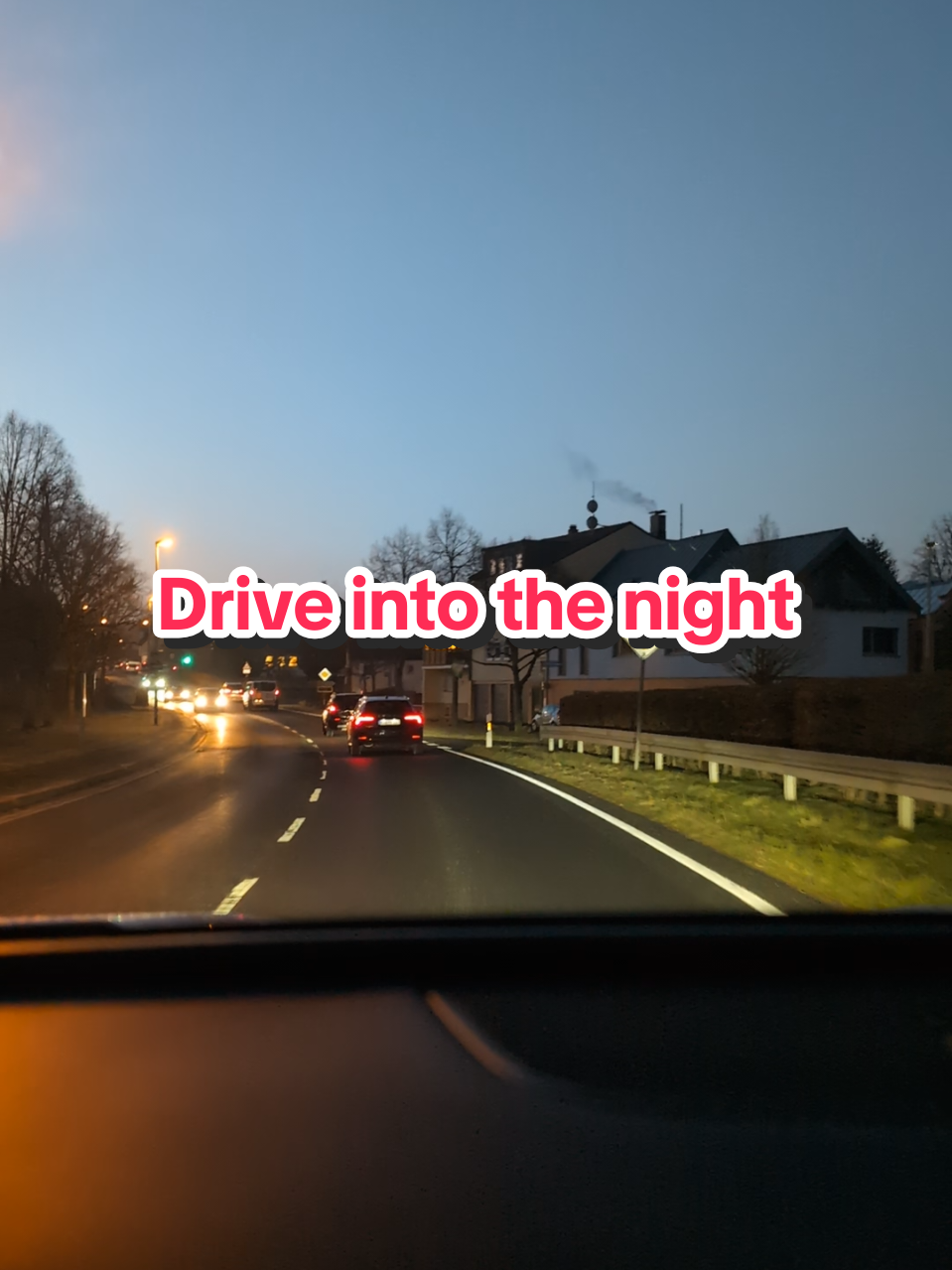 just a calm drive into the night. #germany #cardriving 