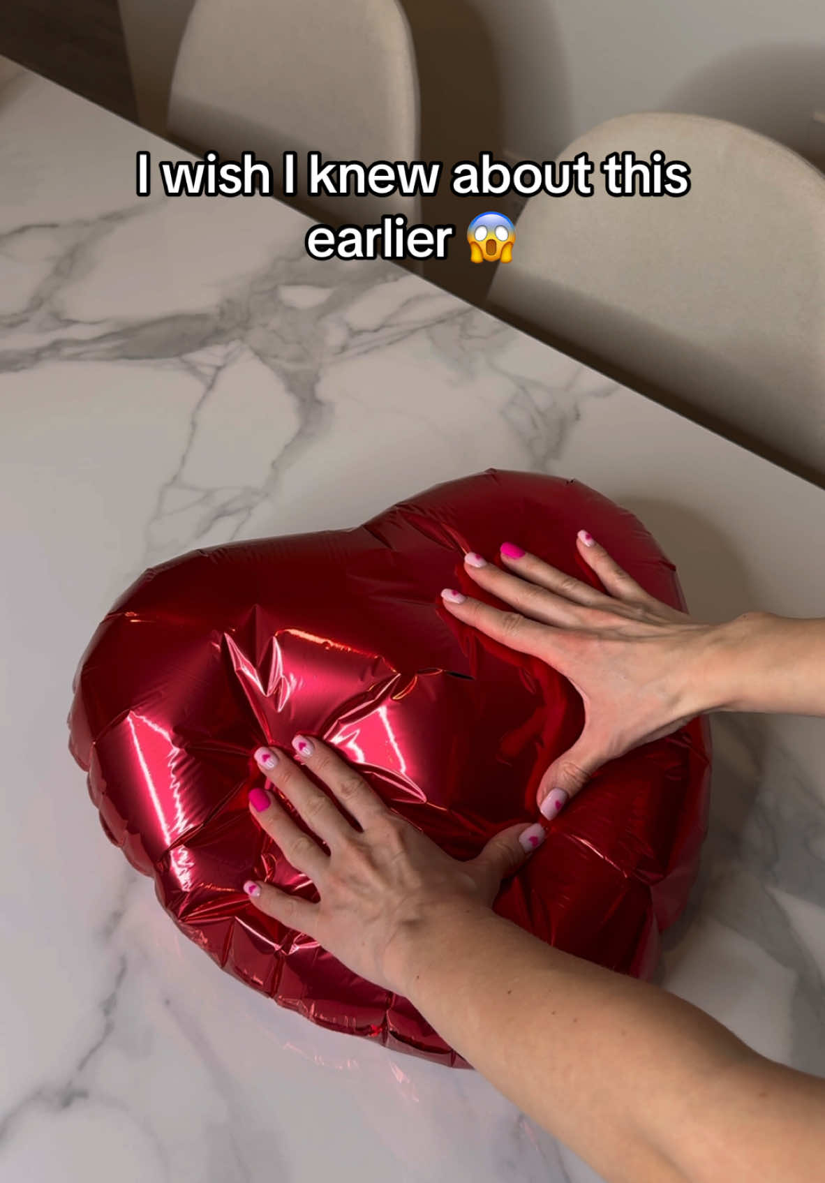 Di not throw away spoiled balloons 👍😱🤩  #LifeHack #balloonhacks #holidayhacks #holidaytips #tipsandtricks #fyp #foryoupage 