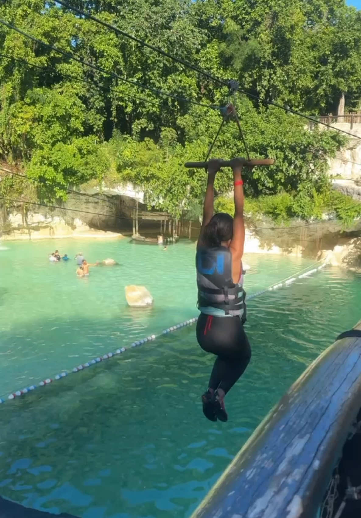 @Familiawonderwoman #parati 
