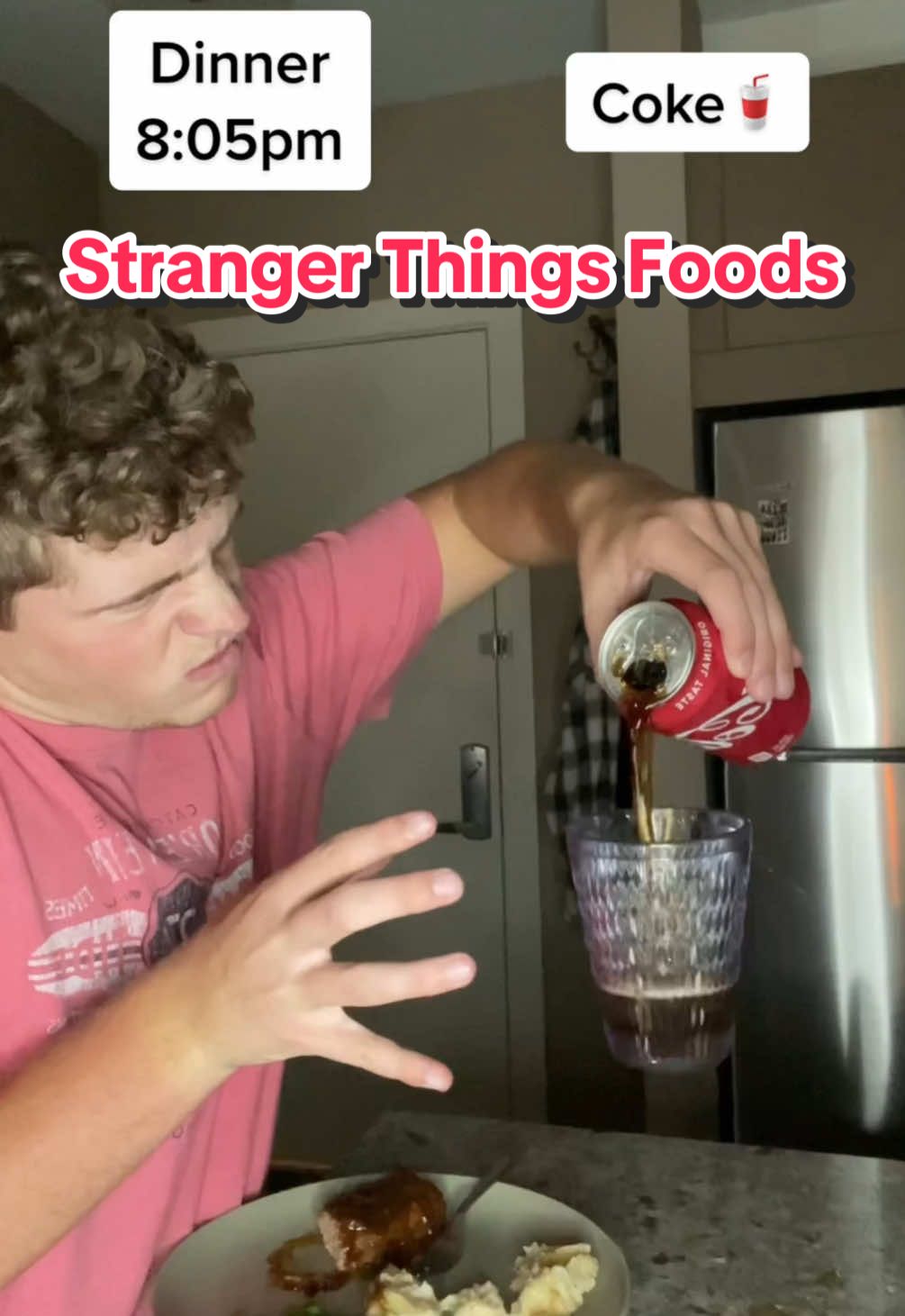 Throwback to when this show had all the hype😋 #thefoodguy #foodchallege #foodiefam #strangerthings #foodiefam #mukbang #asmr 