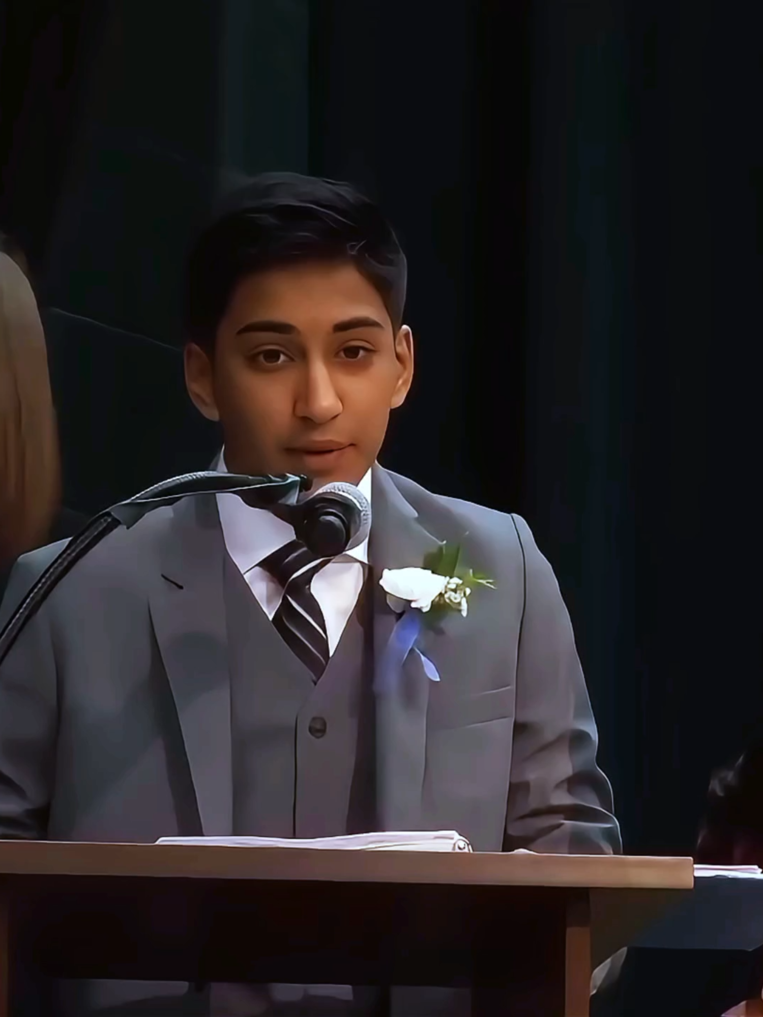 funiest graduation speech ever. #englishwithbest #subtitles #graduationspeech #englishspeakingpractice