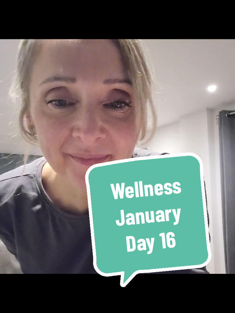 Struggling with sleep. Give these ideas a try and see how you get in.  And don't go on your phone.  Make small adjustments and see how you respond. Clare #perimenopause #mums #breathwork #wellbeing #wellness #routines #sleep 