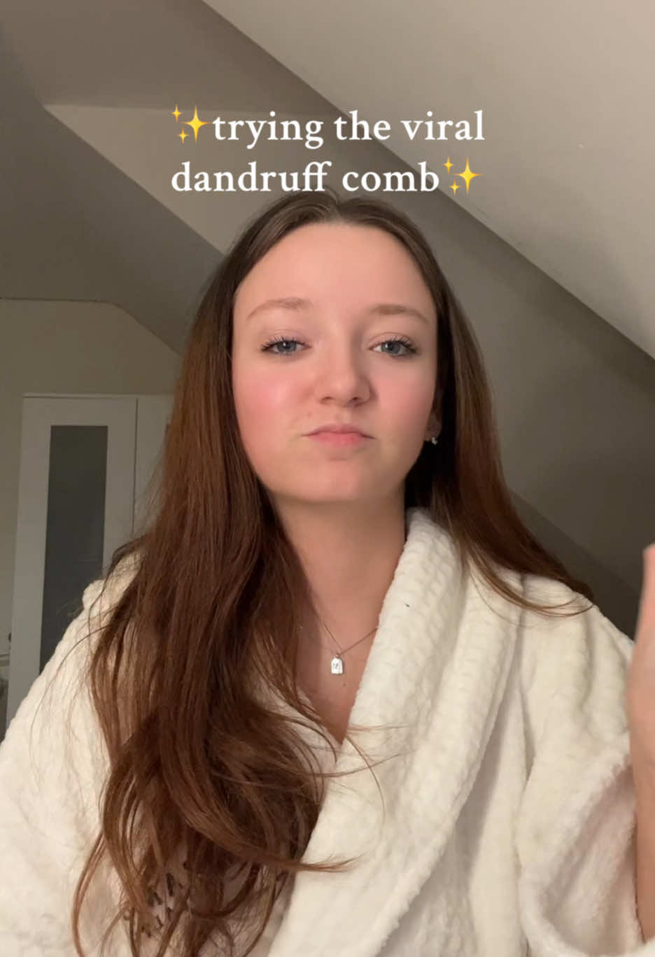 trying the viral dandruff comb, I really didn’t expect it to work this well 😭 #dandruff #dandruffremovel #dandruffcomb 