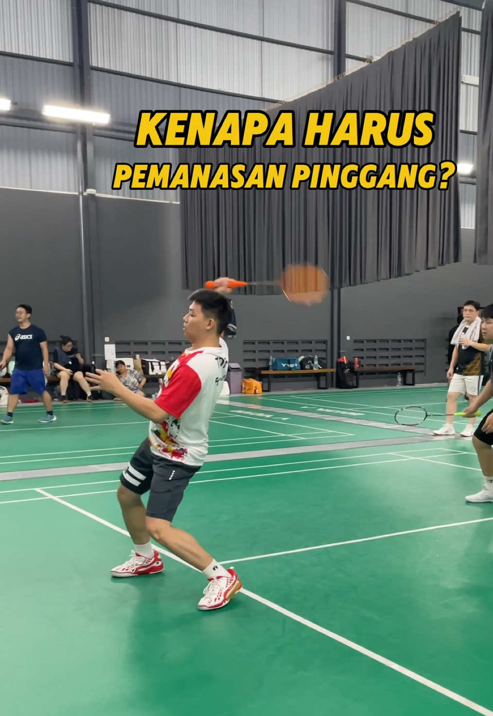 Percayalah pinggang yg lentur juga mendukung pukulan bagus 😏😎 Head to toe + gear by @FeletIndonesia  #badmintonindonesia #badmintonlovers #badmintonplayer #bulutangkisindonesia #torabadminton #felet_ina #feletbadminton 