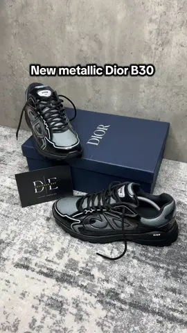 Are you feeling the new season? 😮‍💨 #DESIGNERENT #dior #designer #fashiontiktok #trending #fyp 