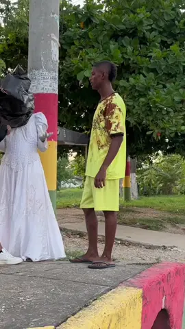 El maniquí  misterioso #shorts #humor #virals #bromas #viraltiktok #parati #mundo #funny #viralpage #funnycat 