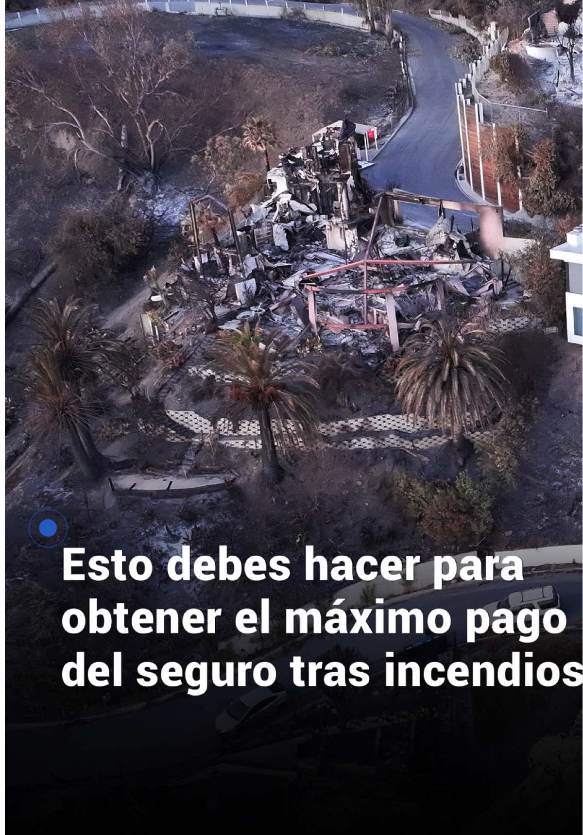 🏚️ ¿Perdiste tu casa en los incendios de California? Esto debes hacer para obtener el máximo pago de tu seguro. Armando Novelo, experto en préstamos hipotecarios, asegura que son grandes los desafíos que enfrentan los dueños de casas y negocios cuando tratan de hacer valer sus pólizas de seguro luego de que sus inmuebles han sido destruidos por los incendios. Ante esta situación, te entregamos algunas recomendaciones para que puedas obtener toda la cobertura de tu póliza. 📺 Más del Noticiero Univision a las 6:30pm/5:30C y Edición Nocturna a las 11:30pm/10:30C. #incendios #California #Palisades #LosÁngeles #fire #firefighters #poliza