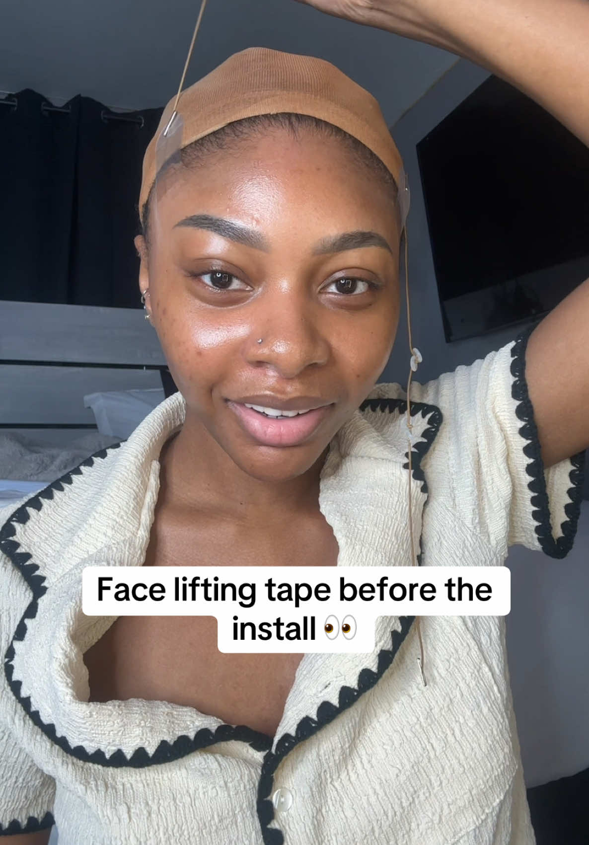 Face lifting tape for the go! 🔗’d in b!0 💕 @aligracehair #facelifthack #facelift #faceliftingtapes #hack #fyp #wiginstall 