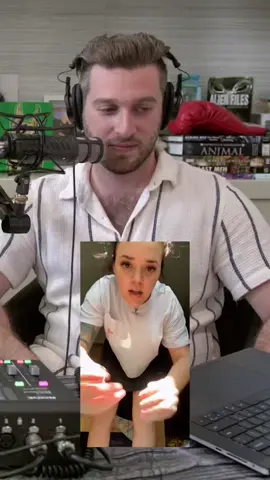A classic reaction from the good ol days of Tiktok #daddyissues #podcast 
