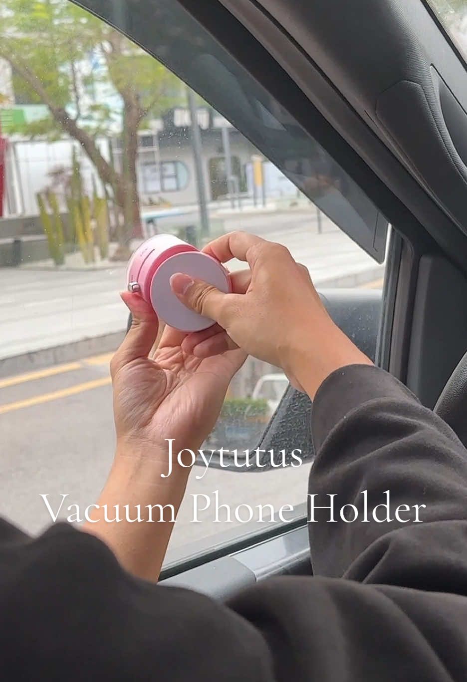 Stick your phone anywhere with our strong suction vacuum phone holder!✨📱#joytutus #phoneholder #magneticholder #vacuumholder #musthaves #fyp 