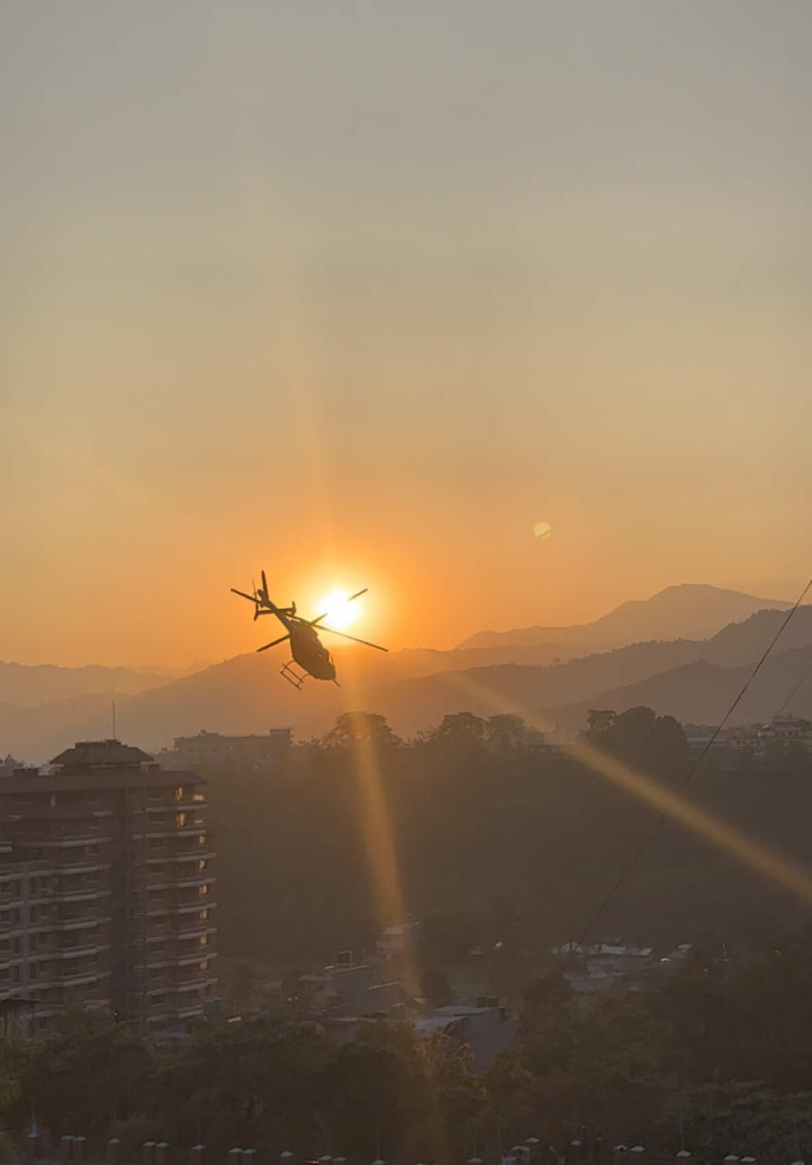 #laijaumalai …. #माया💝🤞🏻 #MTH_pokhara #operationnurse✂️ #pokhara  #helirescue 🚁 