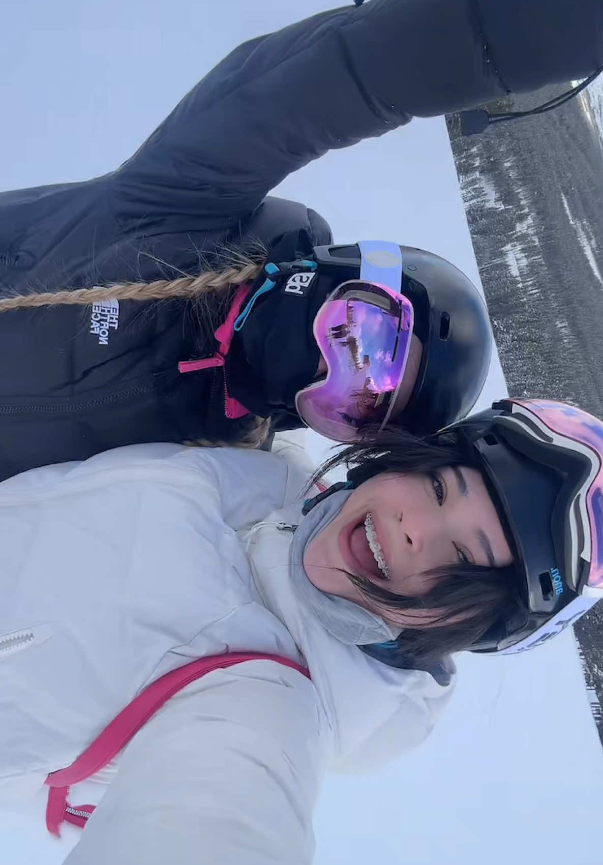 @julia❣️ my snowboarding buddy 🎿