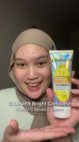 buat yg pagi2 ky zombie ganiat skincarean, GASSSS pake Garnier Bright Complete Vitamin C Serum Cleanser viral ini💅🏻 #Skin #GarnierCleanserSecerahSerum #rekomendasifacewash 