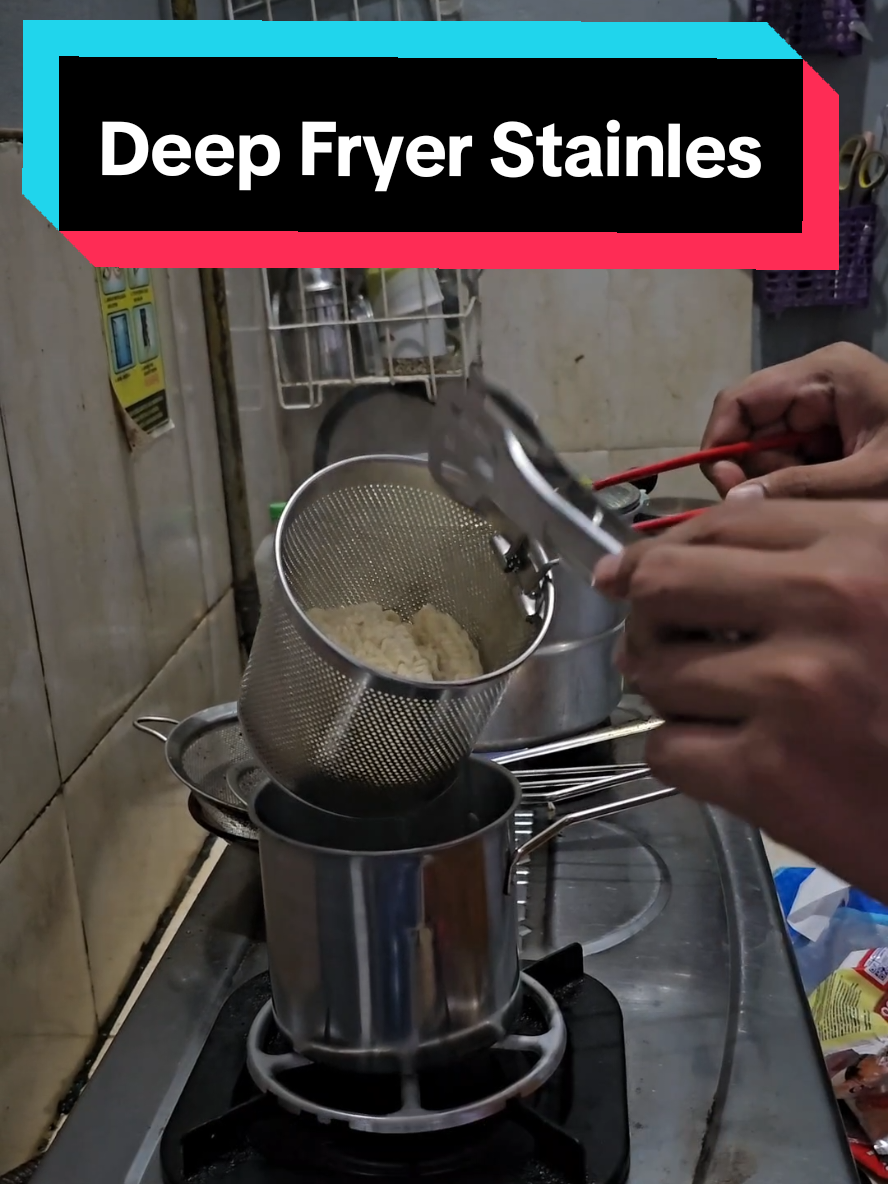 Deep fryer stainless Kuat dan tidak  gampang kotor. Bikin masak jadi lebih mudah. #deepfryer #alatmasak #alatmasakmie #alatmasakdeepfrayer #alatmasakstainless 