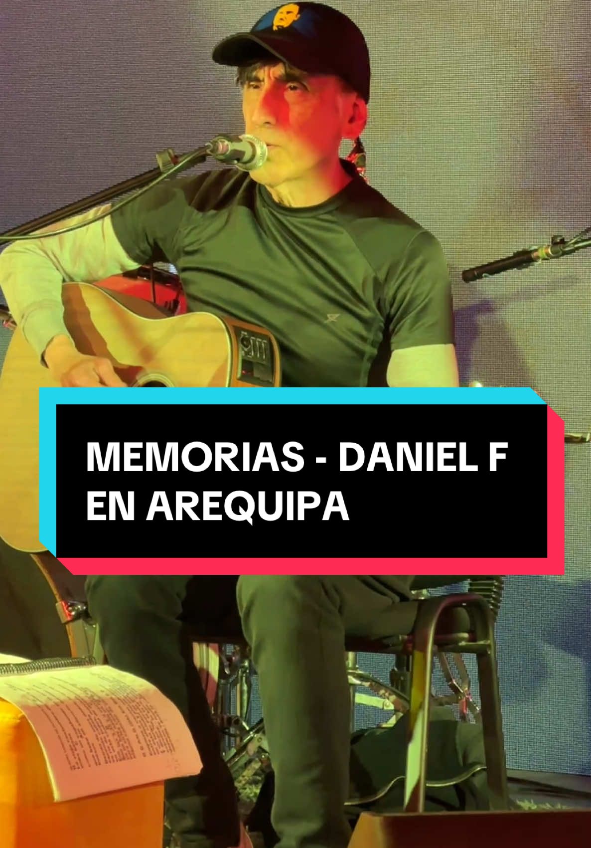 Daniel F en Arequipa en Santana  📍Calle Santa Catalina 107, cercado • • • • • • #danielf #concierto #arequipa #rock #memorias 