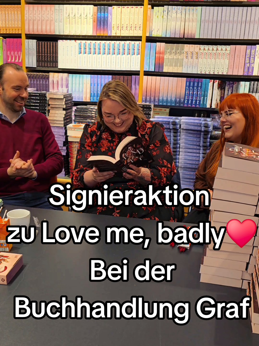 ✨️Vlog zur Signieraktion✨️ Gestern dürfte ich meine Liebe @Lea R. Eden | Autorin 📚 zur Signieraktion von Love me, badly, Band 2 der Last Repects Reihe, bei der @Buchhandlung Graff📖 begleiten ♥️ @Black Edition @wondaversum_by_jswonda  #Vlog #darkromance #darkromancebooks #BookTok #blackedition #buchhandlunggraff #loveme #badly #bookishfyp #bookishhumor #funtogether #booktokgermany #bookish #bookishtiktok #mustread #signieraktion #büchertok #bücher #bücherliebe 