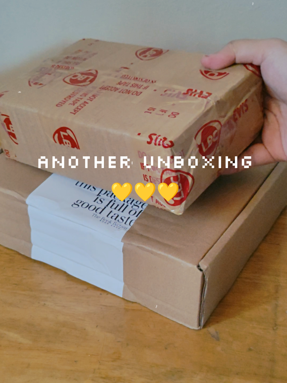 hello. i'm unboxing my last book purchase before my book buying ban. huhu ✨  i got these books from @the.travelling.pages and @thebookbazaarmnl 💛  #bookworm #books #bookish #BookTok  #tbr #unboxing #fredrikbackman 