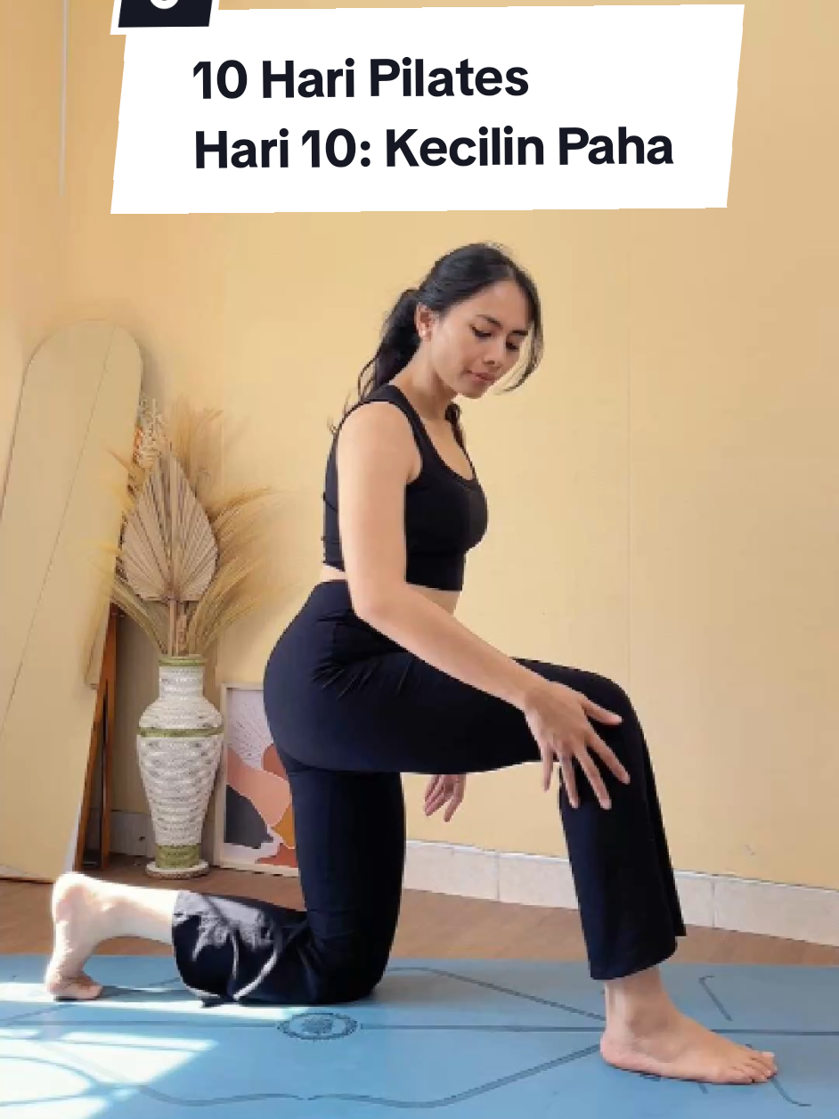 Mau kecilin paha? Yuk ikutin gerakan pilates ini yuk 🥰 Save video ini buat kamu coba nanti ya 🔥   #legsworkout #pilates #pilatesworkout #matpilates #fyp 