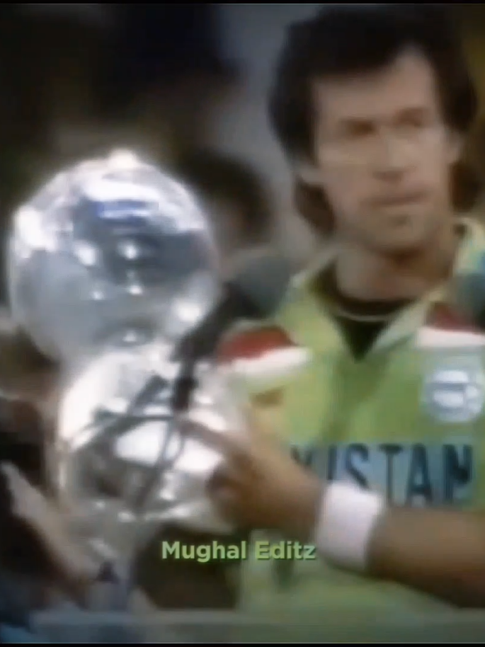 Us Mor Se Phir Shuru Karen Ay Zindagi🥺❤️‍🩹😔 Please REPOST 🥹👀#fypシ゚ #pct #1992worldcup #imrankhan   #pakistancricketteam #emotions #foryou #cricket #grow 