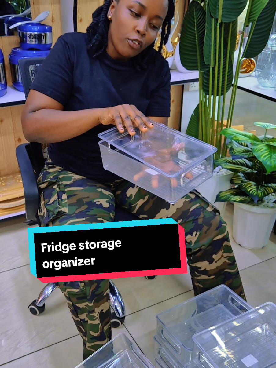 *Acrylic fridge organizer* ◽️With lid at Ksh.550 ◽️Without lid at Ksh.500 ◽️Dimensions: 25cm×15cm×7.5Cm #glahpesuppliers #fridgeorganizer #acrylicfridgeorganizer #kitchenware #kitchenutensils #254 #kenya 