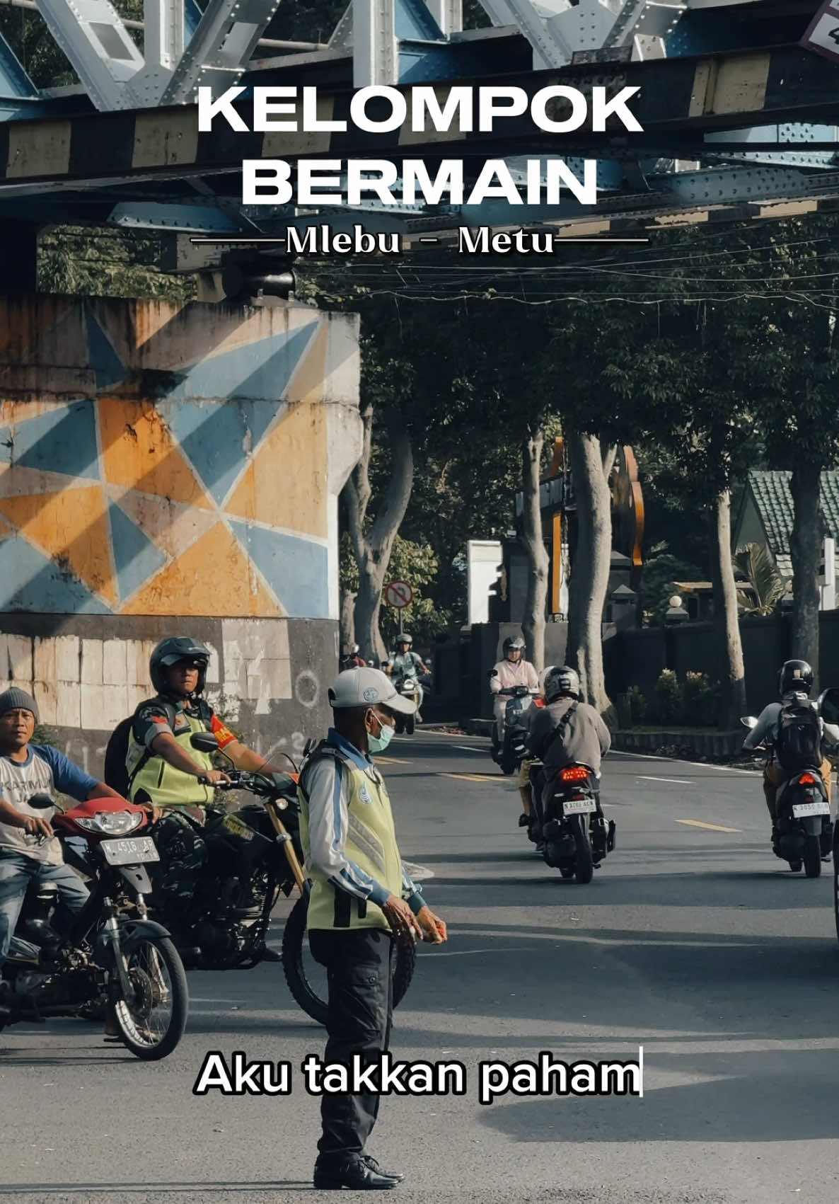 Buk gludug kali brantas Malang.  Song by : @MICO_DRUMPERCCUSSION  Kelompok Bermain Mlebu Metu “Karena Hidup Yaa Begitulah” #keretaapiindonesia 