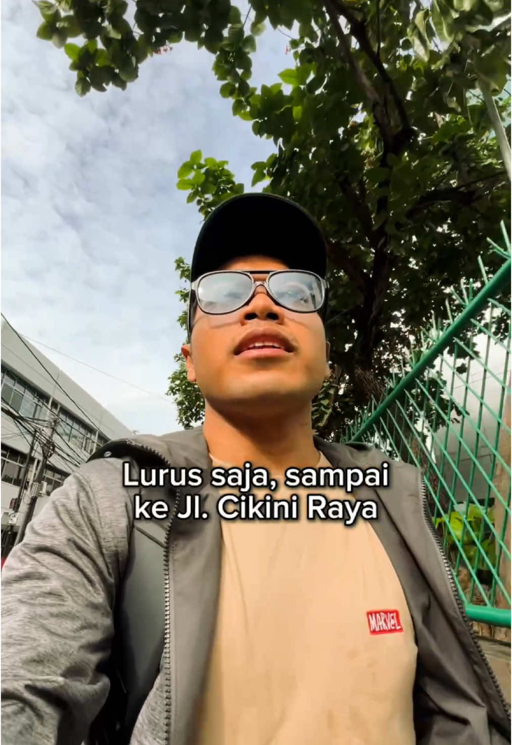 Selain Ojol dan Jalan kaki, ternyata ke Perpus Cikini bisa naik Transportasi Umum Gratis!! Rutenya dimulai dari St. Cikini 👀🫰🏻 #perpusjakarta #cikini #sukajalankaki 